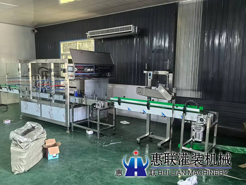 潍坊调味品灌装机安装现场